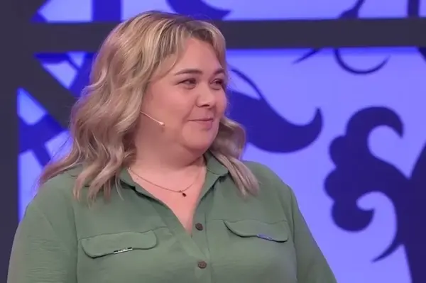 Фотография женщины с папилломами