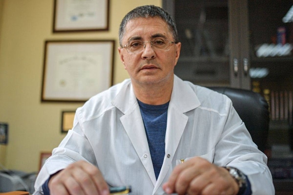 Доктор Александр Мясников