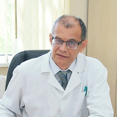 Доктор Александр Мельников